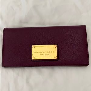 Marc Jacobs bifold wallet